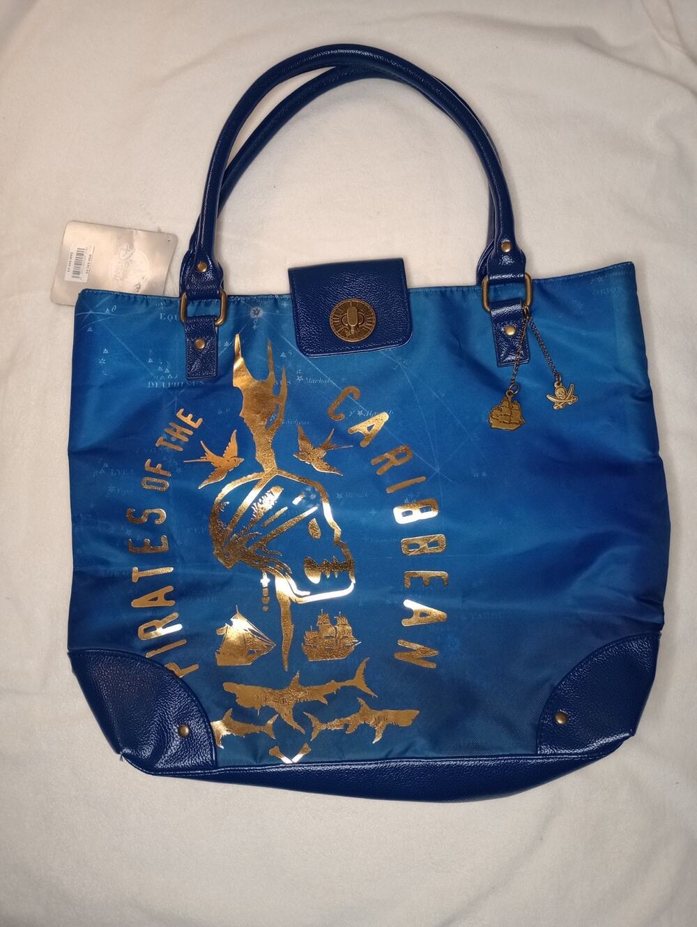 NWT Disney Pirates of the Caribbean Tote – Ultra Rare Collector’s Edition!